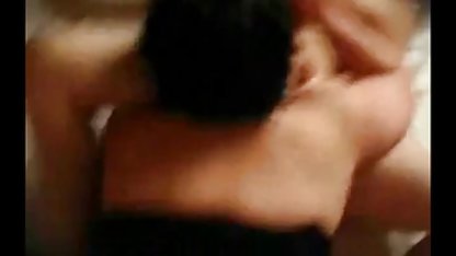 Gadis berdada bercinta di dua adult sex indo lubang dengan mesin seks baru