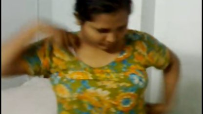 Wanita dewasa bokep indo kakek dengan payudara indah bercinta dengan pria