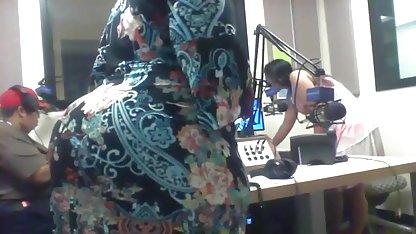 Nenek video xxx indo sma menunjukkan manekanya dari dekat