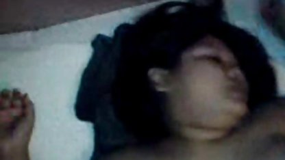 Pelacur video mesum sex indonesia terbungkus rapat dan dipaksa untuk menjilat vagina
