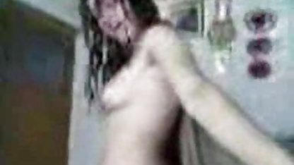 Libertines mengikat bokep indo anak anak seorang pria dan mengangkat pacarnya di depannya