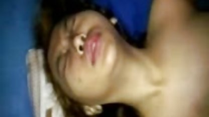 Suami membantu istri bersemangat video xxx indo 3gp bermasturbasi