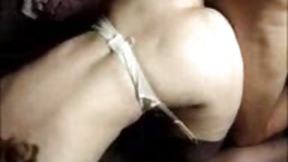 Asia dengan xxx indo mp4 antusias masturbasi vaginanya
