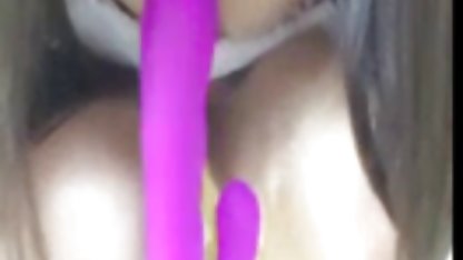 Sayang imut seks free porn indo dan pria kulit hitam yang sehat tepat di jalan