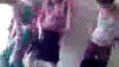 Brunette ramping di jalan indo 3gp sex menyala payudara telanjang dan vagina