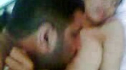Perempuan muda kulit putih memberi hitam untuk kanker bokep indo susu gede