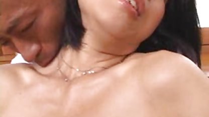 Lesbian Asia panik membelai pacar pianis bokep indo aura kasih