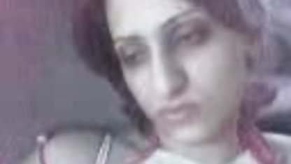 Berumur brunette dewasa mengerang keras dari hubungan seks dengan seorang pria muda yang sex indo xxxx energik