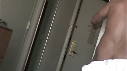 Tidak seorang gadis makeup mendapatkan kacau mp4 sex indo dan kemudian minum semua sperma