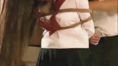 Si pirang dengan pantat indah mengisap bokep indo xxx 3gp kontol, kacau dan mendapat cum di topi hijauan