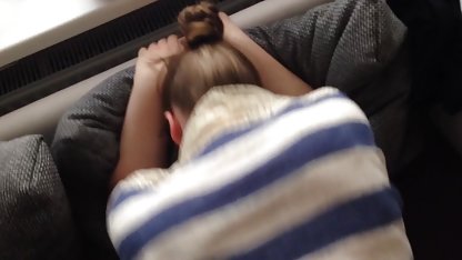 Wanita Jerman mengikat wanita yang mp4 xxx indo tidak bahagia dan mengejeknya