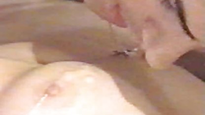 Gadis dengan payudara besar menggoda video sex indo lokal puting besar