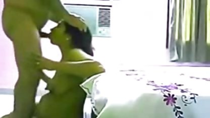 Laki-laki terangsang bercinta xvideos indo jadul dengan seorang wanita berambut pirang