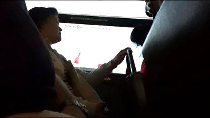 Lesbian muda mendapat pelajaran indo montok xxx cunnilingus dari bibi dewasa